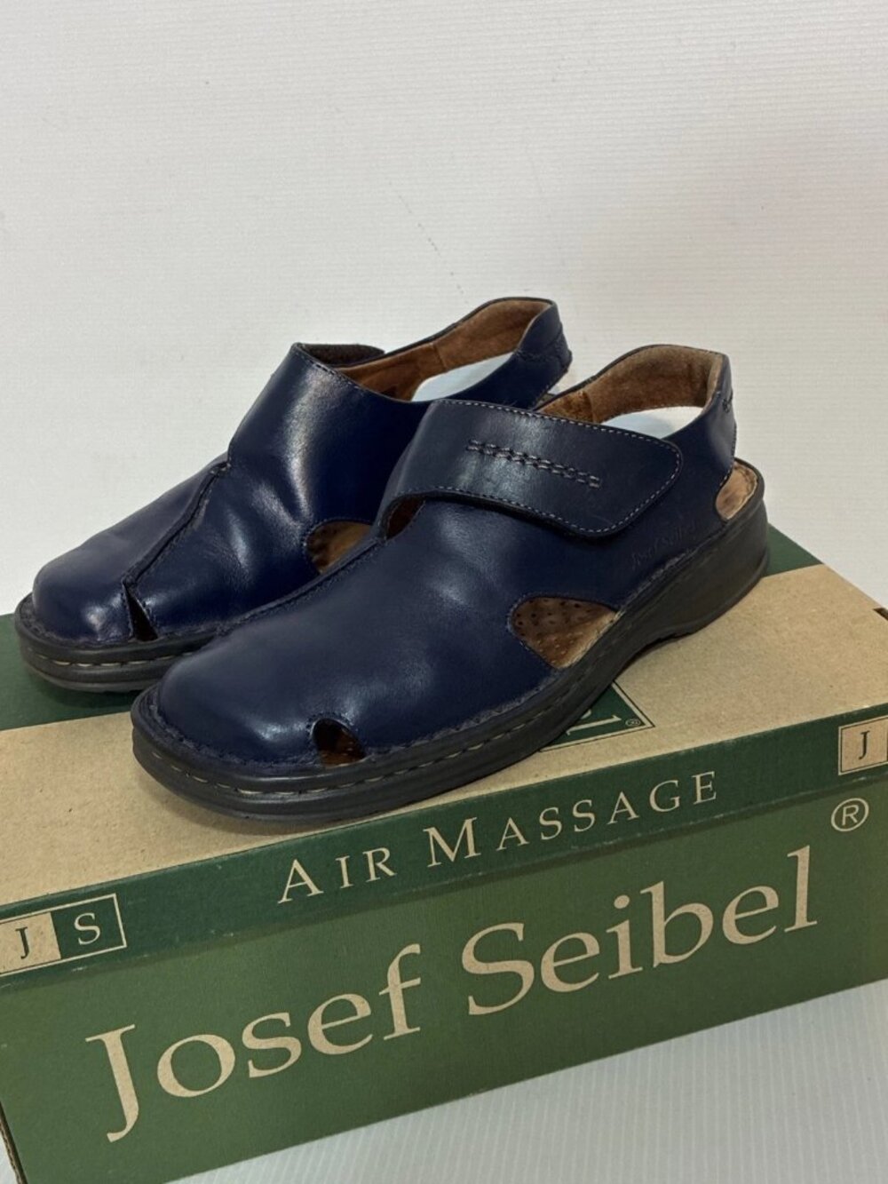 Josef Seibel Womens Navy Blue Leather Closed Toe Sandals EU 37 US 6-6.5 w/ Box